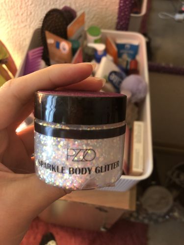 Customer photo review of Petrizzio  Sparkle Body Glitter