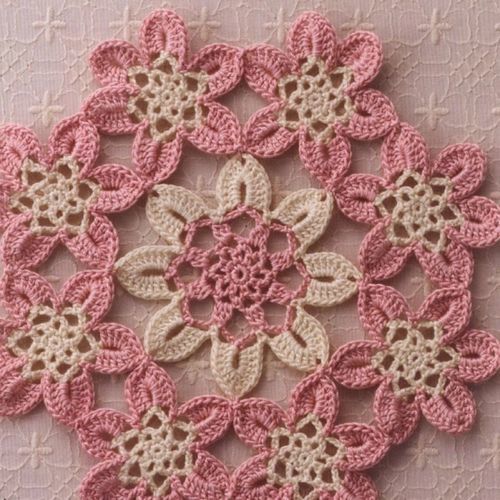 Customer photo review of Crystal [100grs] 1/2 - La Pantera Rosa | Crochet Thread Yarn | Mexican Crystal Yarn