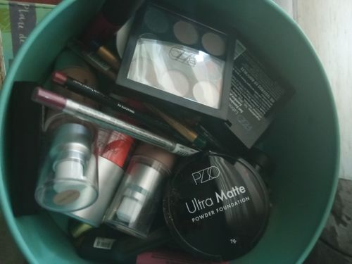Customer photo review of Petrizzio Delineador Labios