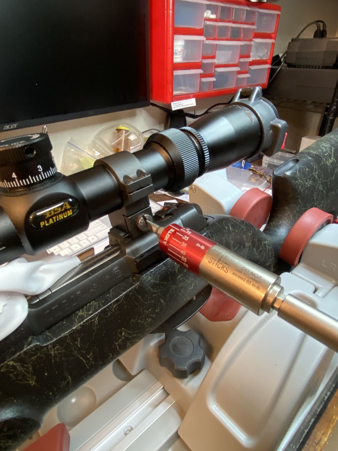 Customer photo review of 65, 45, 25 & 15 Inch Lbs Kit With Deluxe Case, T-Handle, and Extended Bit