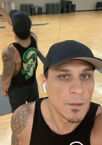 Customer photo review of #SERPENT - Tank Top - Q05