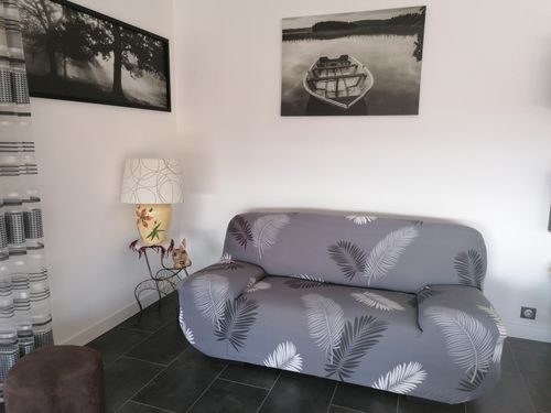 Customer photo review of Exotic Grey - Housses Extensibles de Fauteuil et Canapé - La Maison des Housses