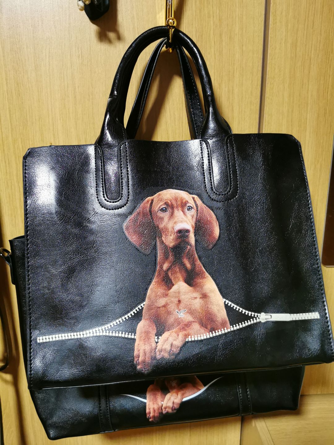 Customer photo review of Vizsla Luxury Handbag V1