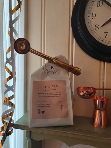 Customer photo review of Prenumerera på UTMATTAD by Vanja - malet (vårt kaffe är paketerat i 250grams påsar)