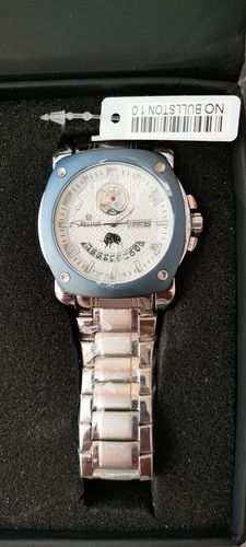 Customer photo review of Bullston