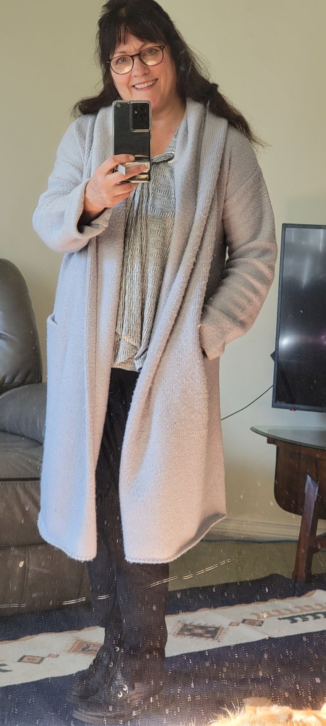 Customer photo review of Lovestitch Coatigan (Platinum)