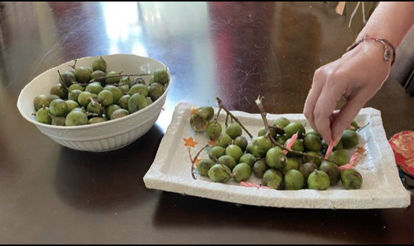 Customer photo review of Mamoncillo (Guinep) Box