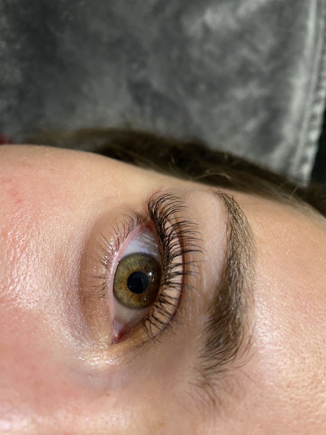 Customer photo review of 0.15 Flat Split Tip Cashmere Eyelash Extensions (16 lines)