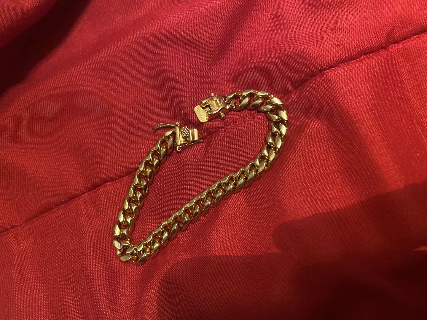 Customer photo review of 8mm Gold Premium Miami Cuban Bracelet
