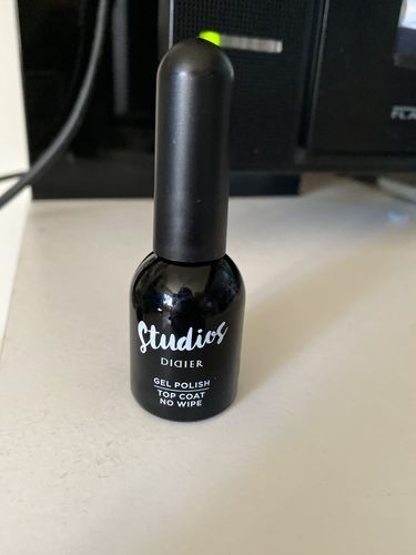 Customer photo review of Gel Polish Studios Didier  Top coat No wipe  8 ml