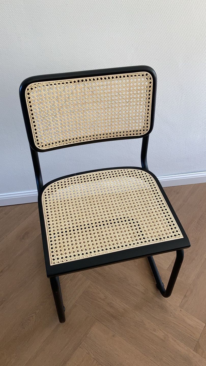 Customer photo review of Eetkamerstoel Rotan Design Zwart Bas