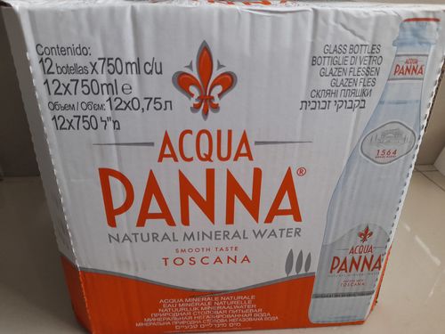 Customer photo review of Acqua Panna | Still Mineral Water 12X750ML