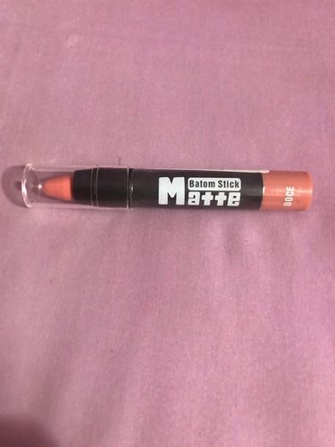 Customer photo review of MISS ROSE Matte Lip Batom Crayon