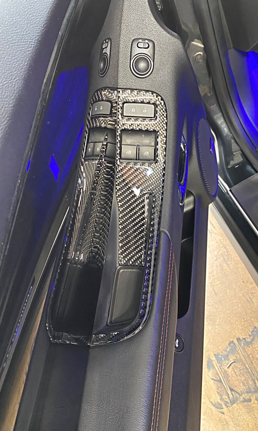 Customer photo review of [Set] Carbon Fiber Door Window Switch Panel Overlay for Chevrolet Camaro 2010-2015