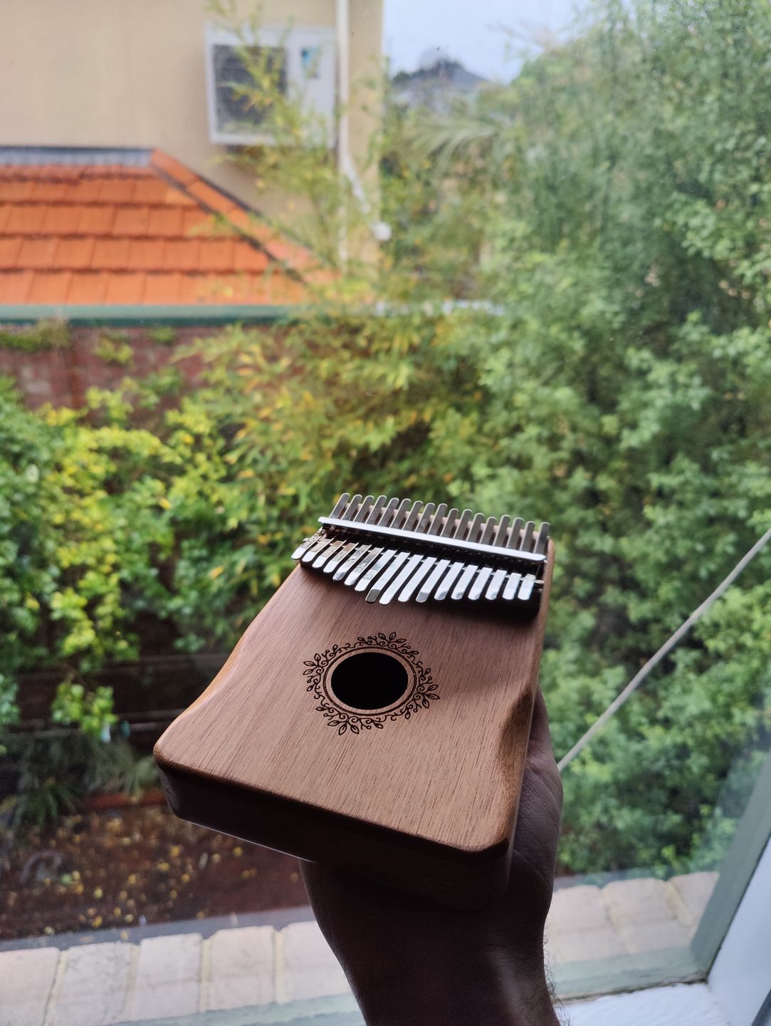 Customer photo review of Kalimba 17 Key Classic Natural