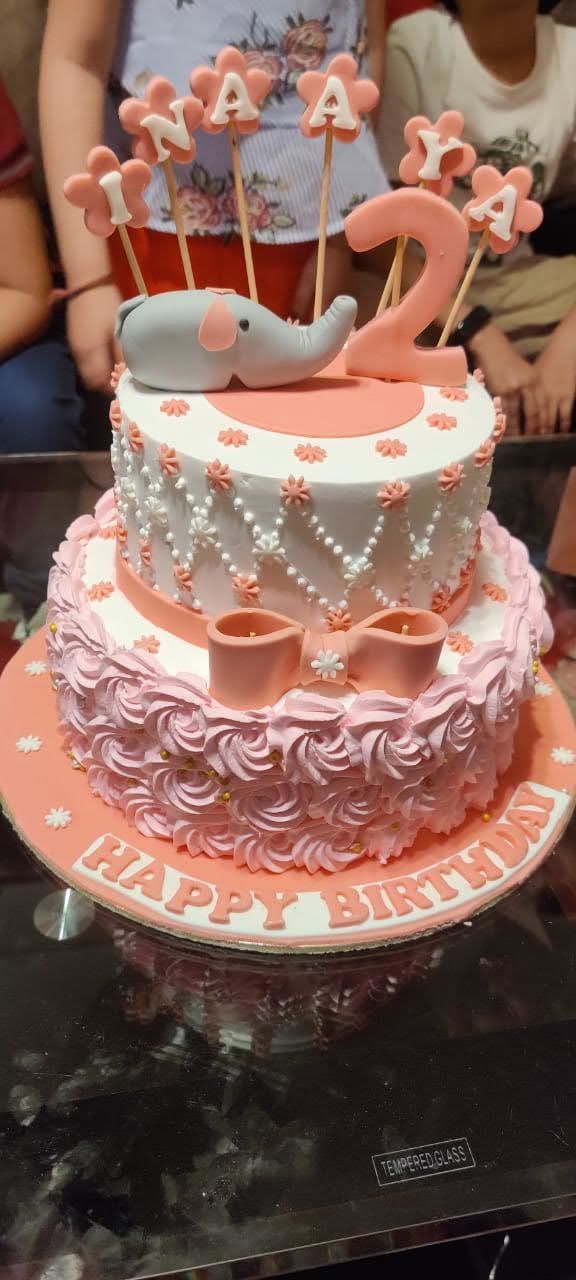 Customer photo review of Floral theme with baby elephant
