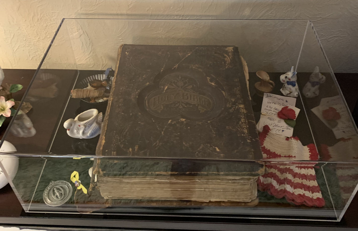 Customer photo review of Acrylic Double Sheet Book Display Cases