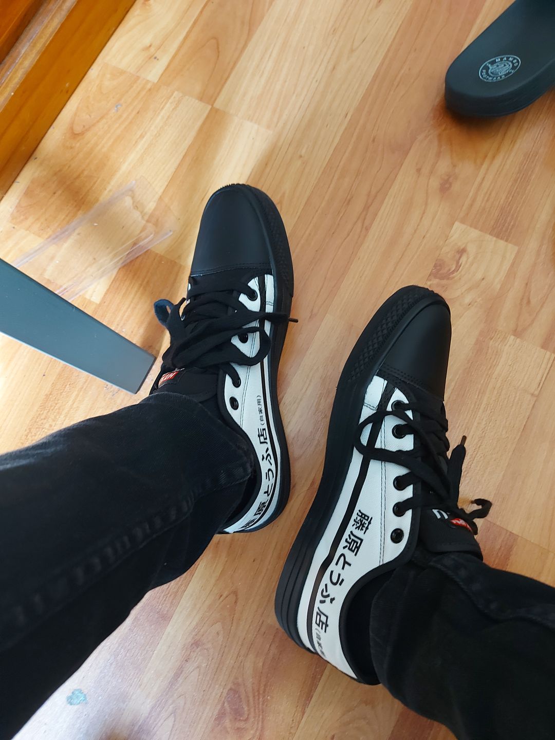 Customer photo review of HTXJPN Fuji2 Low Top Sneakers
