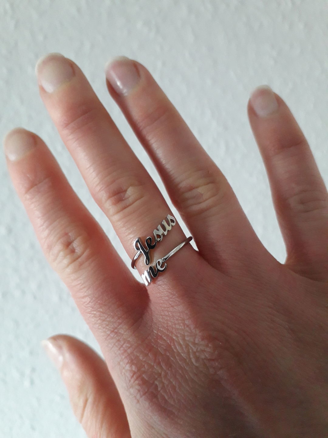 Customer photo review of Bague LOANYA avec deux noms gravés