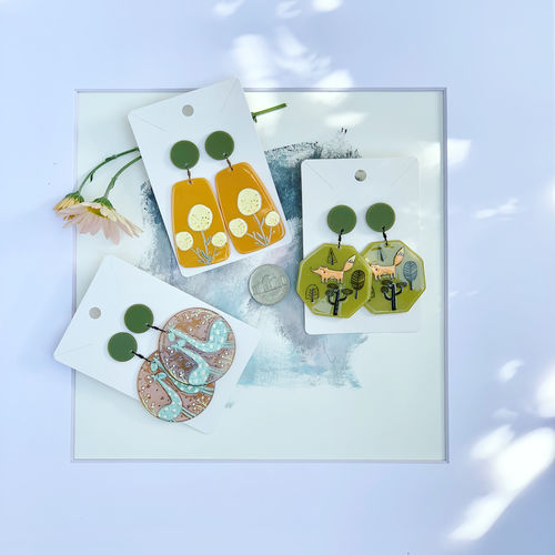 Customer photo review of Acrylic Flower Earring Charms - Acrylic Geometry Pandant - Earring Findings - Jewelry Supplies - 45.52x27.77x2.42mm - AC2007