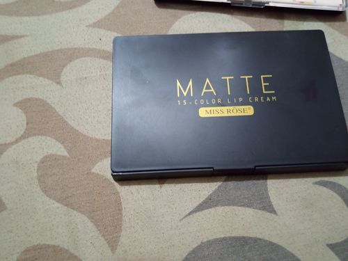 Customer photo review of Miss Rose Matte Lip Cream Pallete