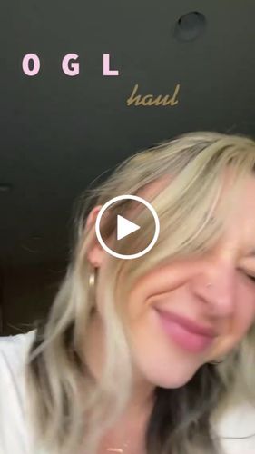 Customer video review of Smooth Rib Halter Neck Long Sleeve Top