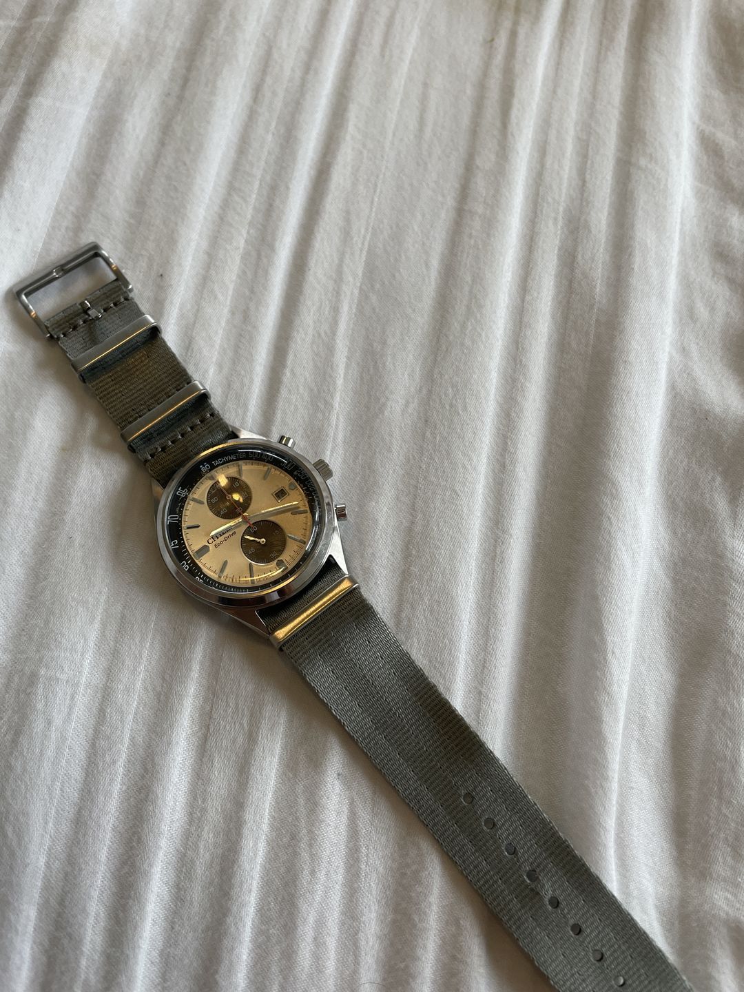 Customer photo review of AlphaShark Slim - Silver Lining