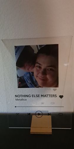 Customer photo review of Custom Song Plaque - The Best Anniversary Gift for Couples