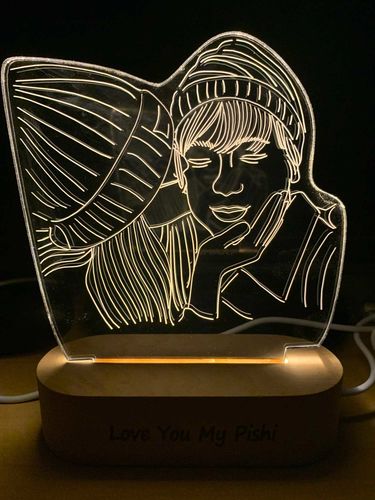 Customer photo review of מנורת ציור אישית