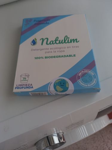 Customer photo review of Eco-Tiras de Detergente 40 lavados Natulim