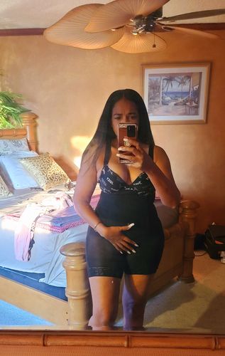 Customer photo review of Booty Boosting Full Body Shaper
