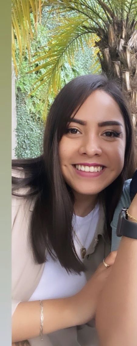 Customer photo review of 02 Liquid Foundation / Maquillaje Líquido 02
