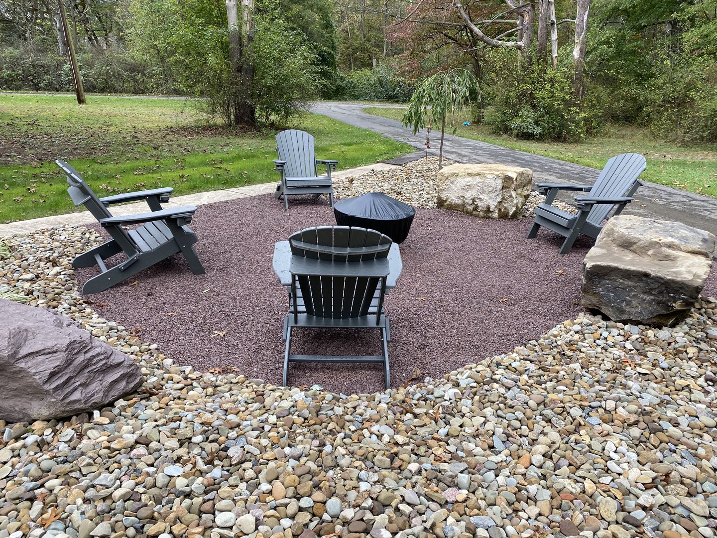 Customer photo review of Set of 4 - DuraWeather Poly® King Size Folding Adirondack Chair with Collapsible Cup Holders