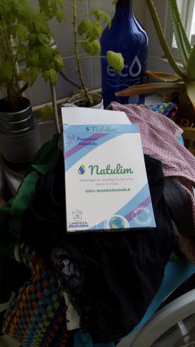 Customer photo review of Eco-Tiras de Detergente 40 lavados Natulim