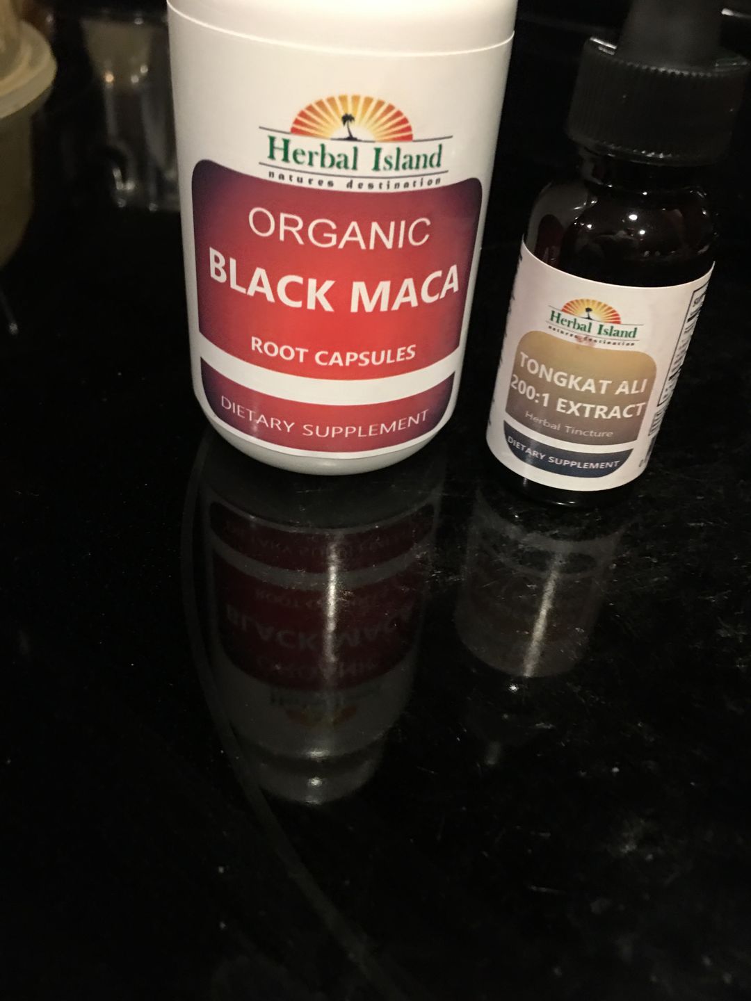 Customer photo review of Black Maca Root Capsules