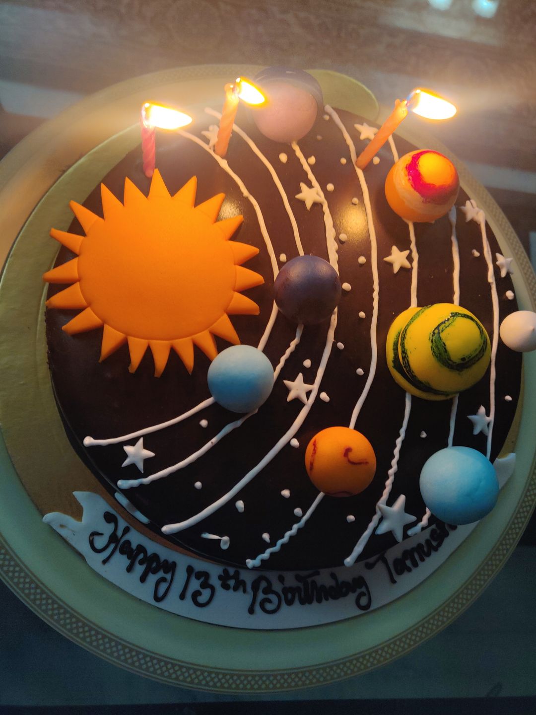 Customer photo review of Solar System Theme Cake