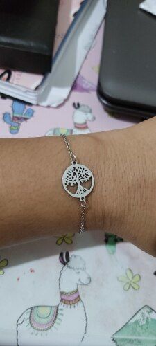 Customer photo review of Bracelet arbre de vie doré ou argenté en acier chirurgical