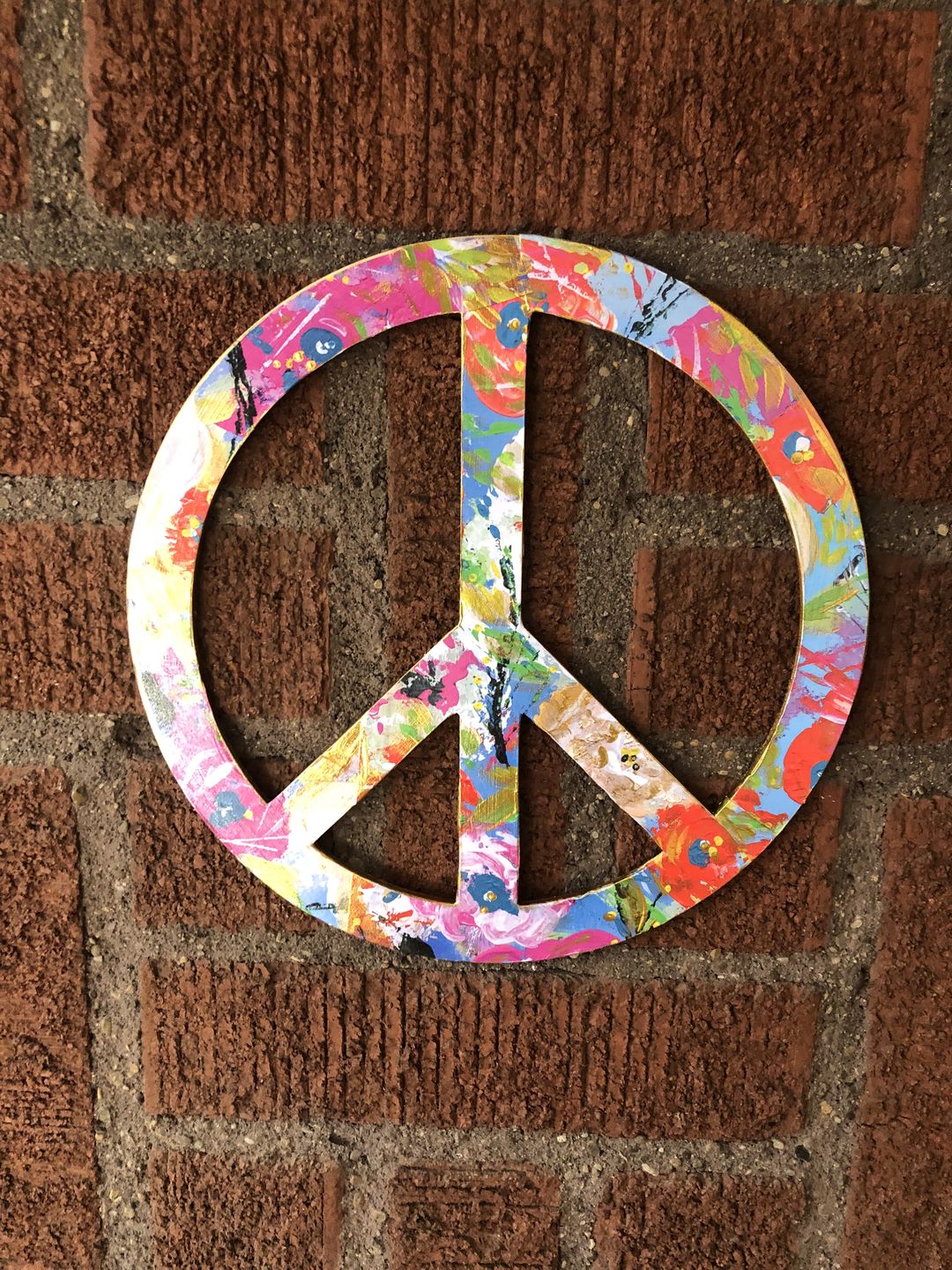 Customer photo review of Unfinished Wooden Peace Symbol Shape - Craft - up to 24" DIY