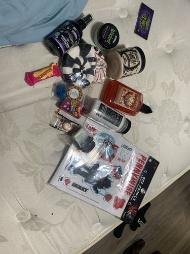 Customer photo review of Regular Halloween Mystery Box