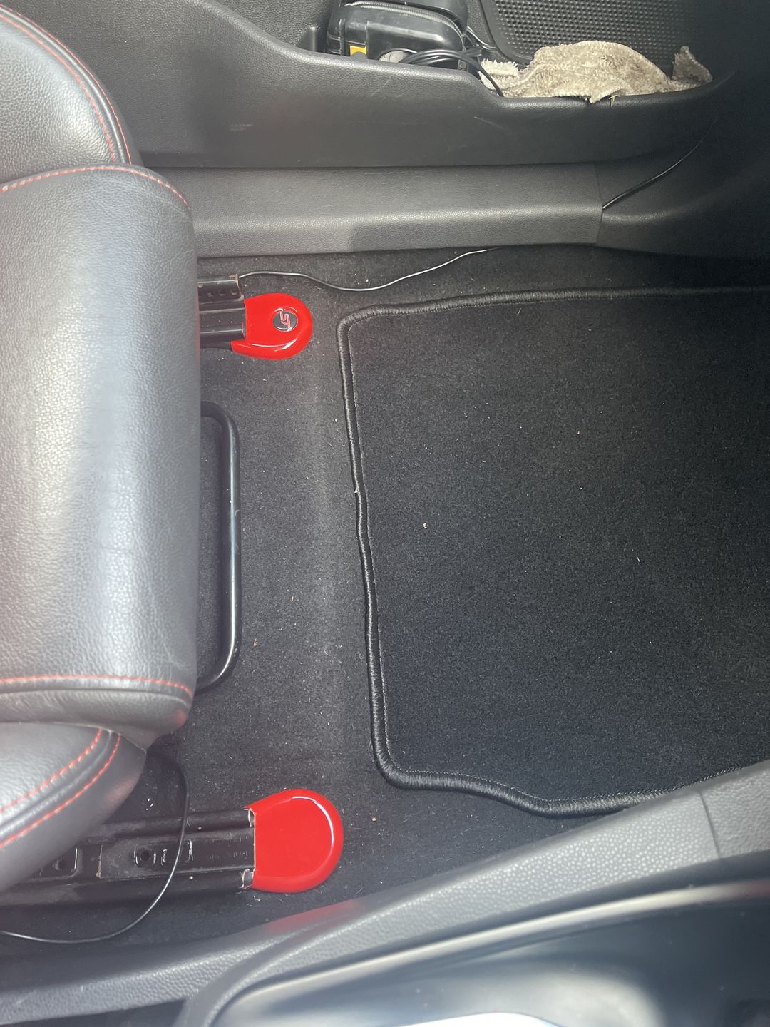 Customer photo review of Seat Rail End Covers - Mk7/7.5 Fiesta