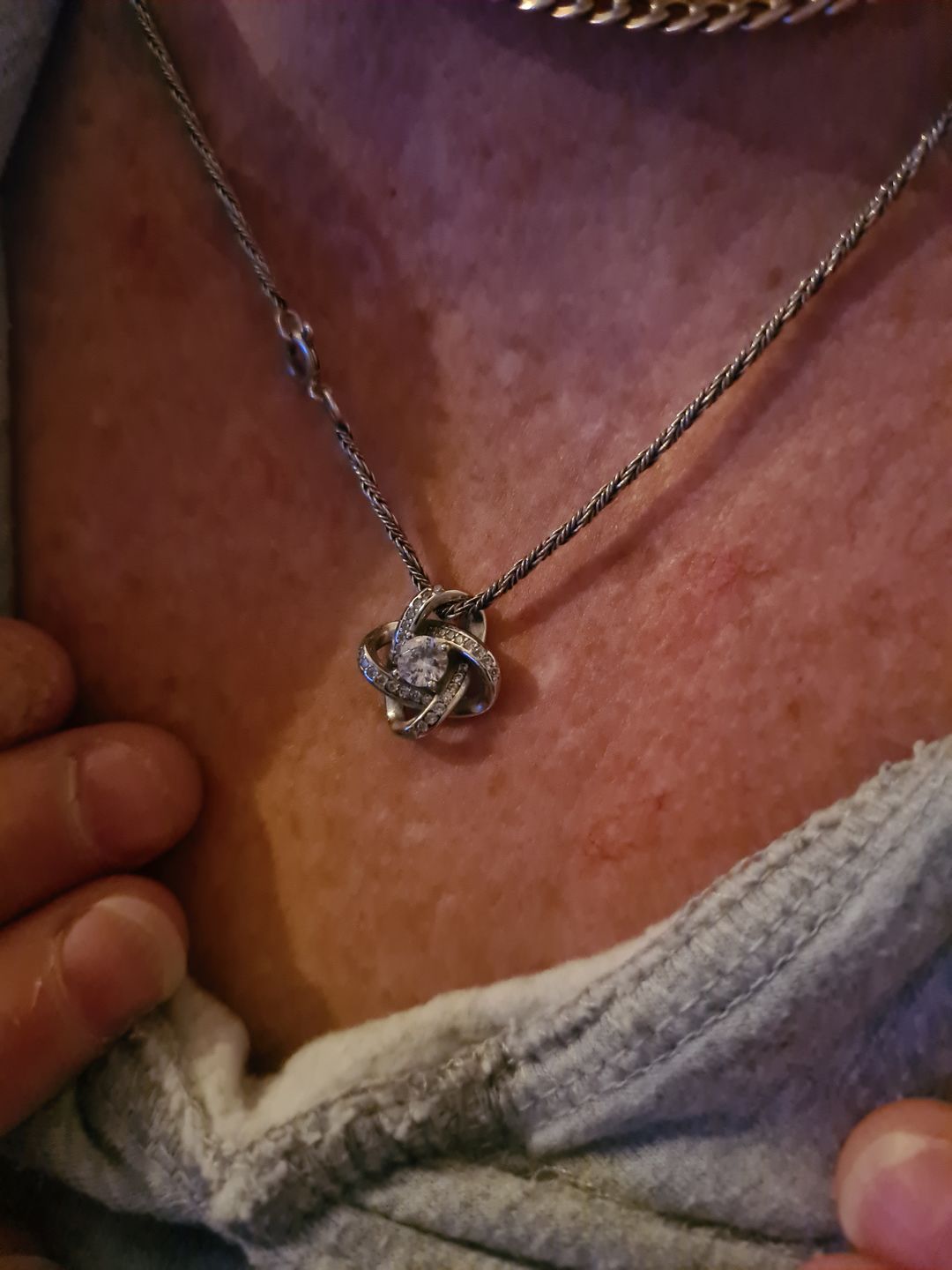 Customer photo review of "To my Soulmate" - Silver Love knot necklace