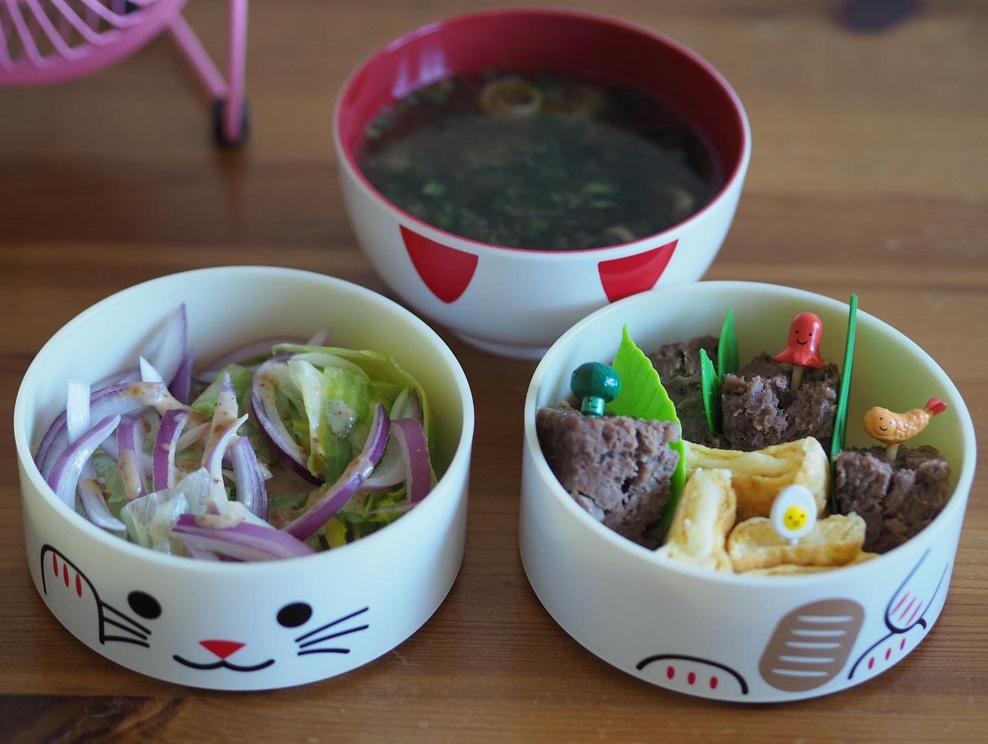 Customer photo review of Big Kokeshi Bento Maneki-Neko White