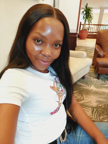 Customer photo review of NAOMI - Peruvian 4x4 Lace Wig