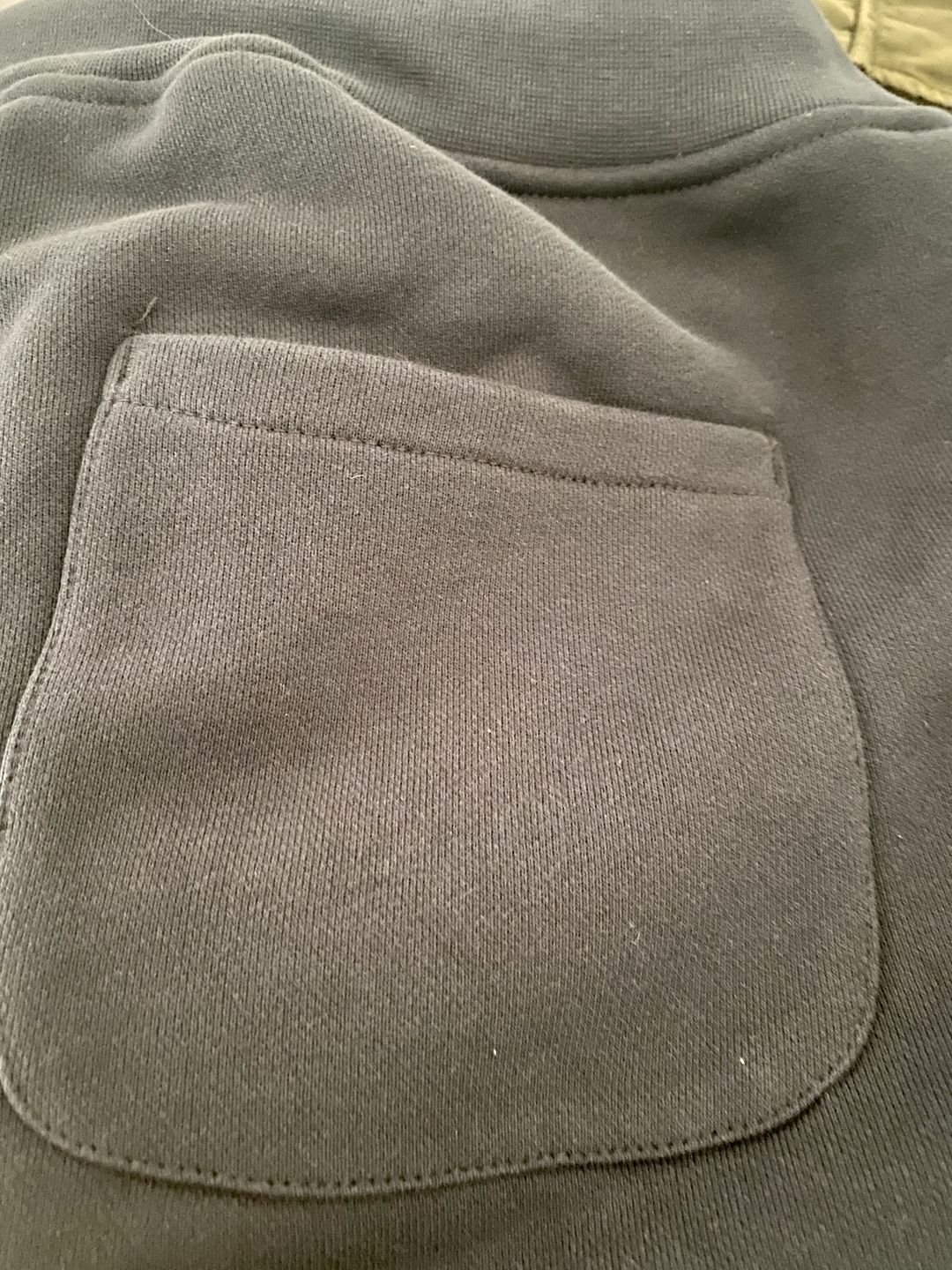 Customer photo review of 17.6 oz Heavyweight Terry Sweatpants - Black