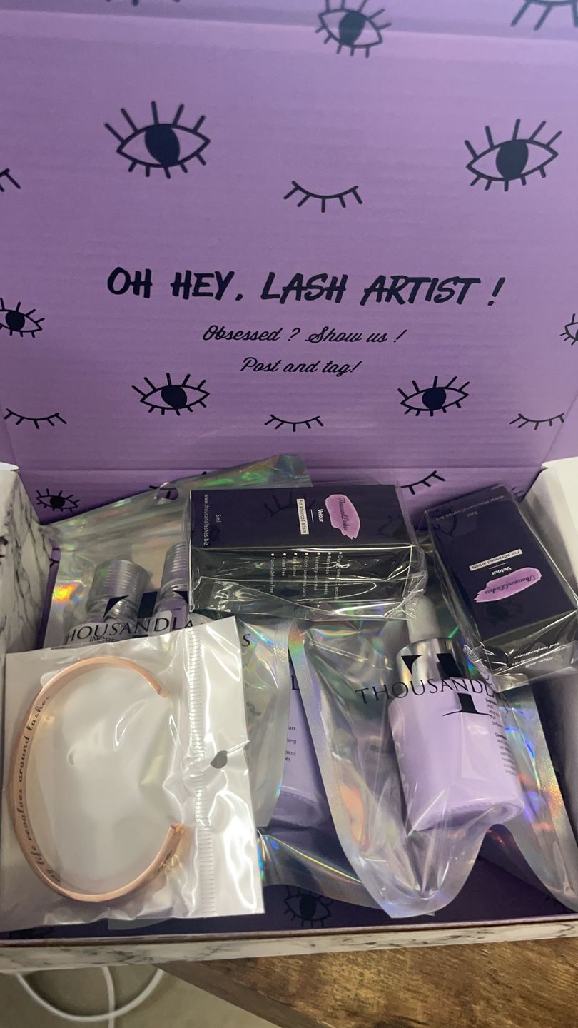 Customer photo review of SUPER BONDER FOR LASH EXTENSIONS