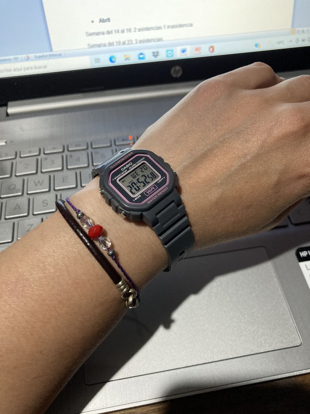 Customer photo review of Reloj Casio Vintage LA-20WH-8ADF Gris Rosado
