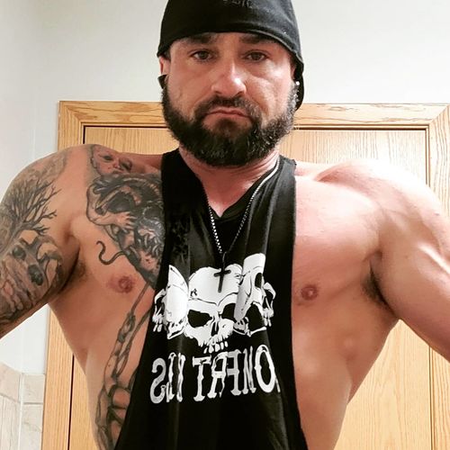 Customer photo review of 8- Look Back Stringer Tank Top