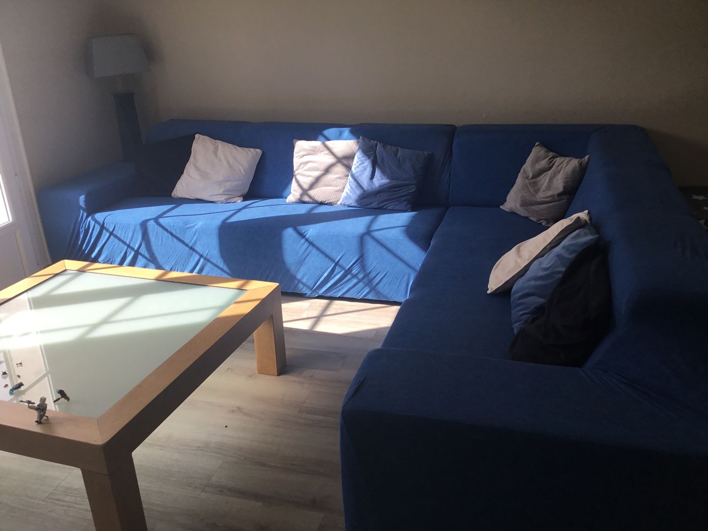 Customer photo review of Bleu - Housses Extensibles de Fauteuil et Canapé - La Maison des Housses