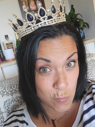 Customer photo review of Gem Queen Crown