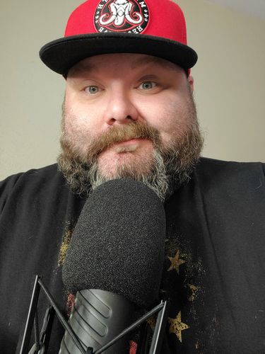 Customer photo review of Classic SnapBack - Red